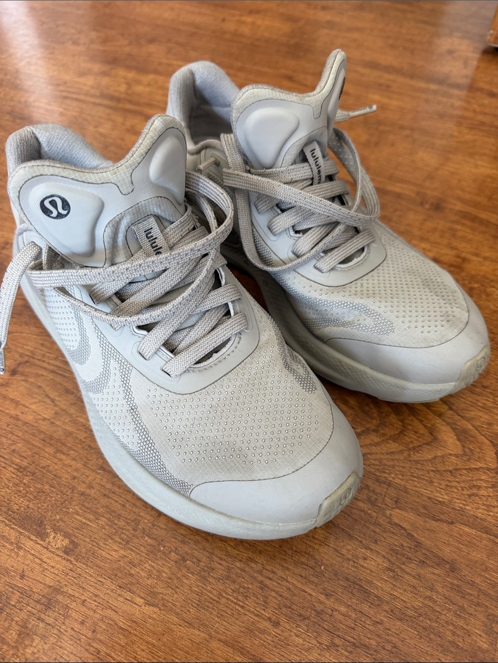 lululemon athletica Women’s Athletic Sneakers — Light Gray